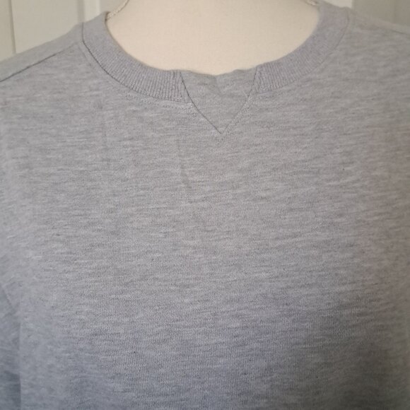 CTU Cropped Pullover Sweatshirt Long Sleeve Crewneck, pull on hem Small NWT - Picture 2 of 16